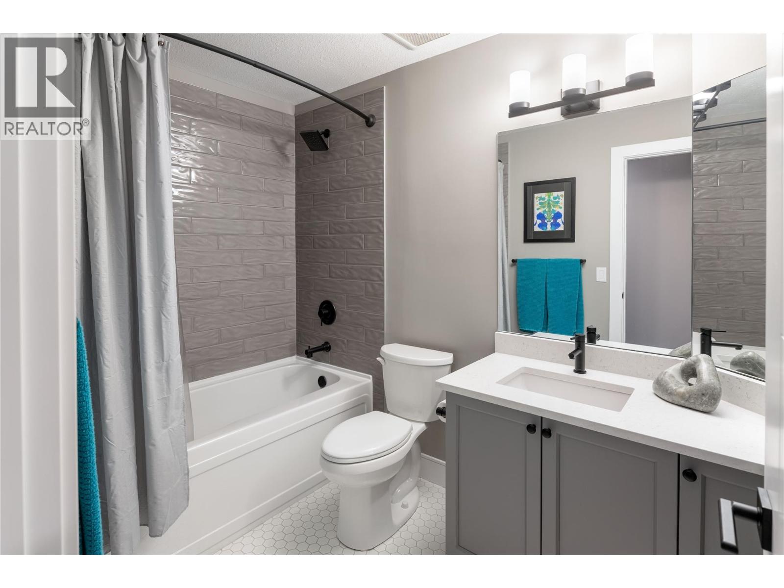 501 529 Truswell Road, Kelowna