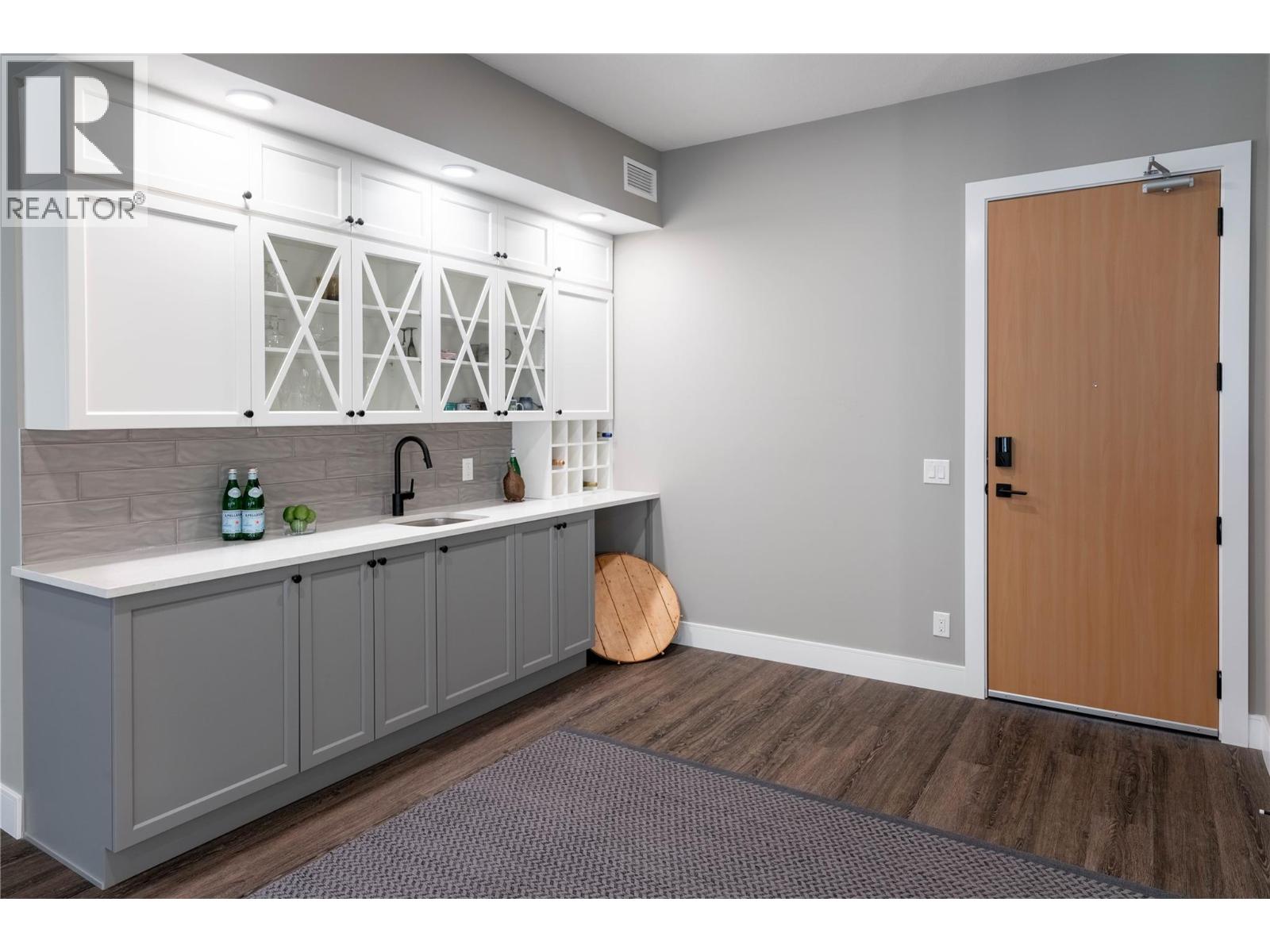 501 529 Truswell Road, Kelowna