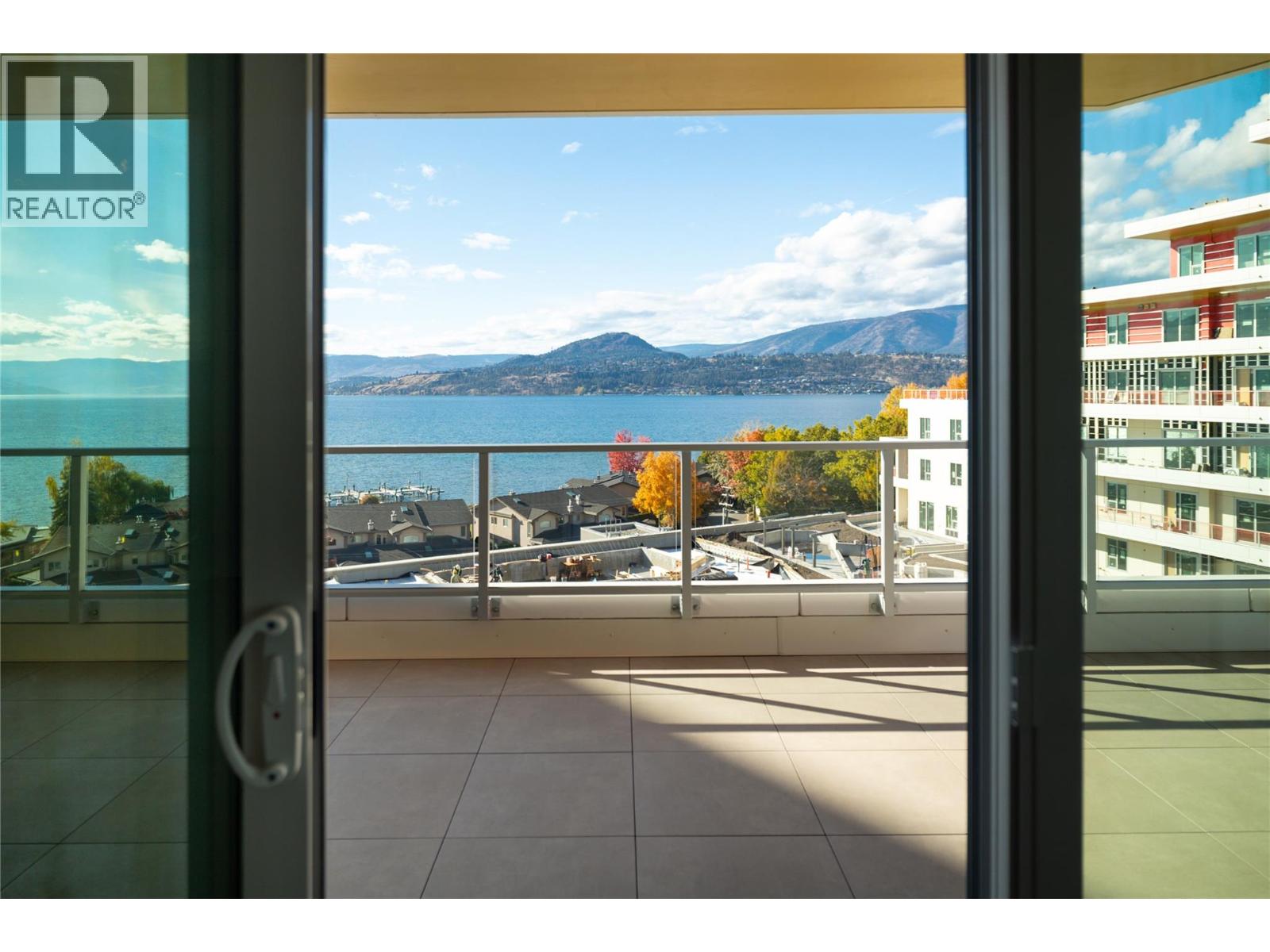 715 3340 Lakeshore Road, Kelowna