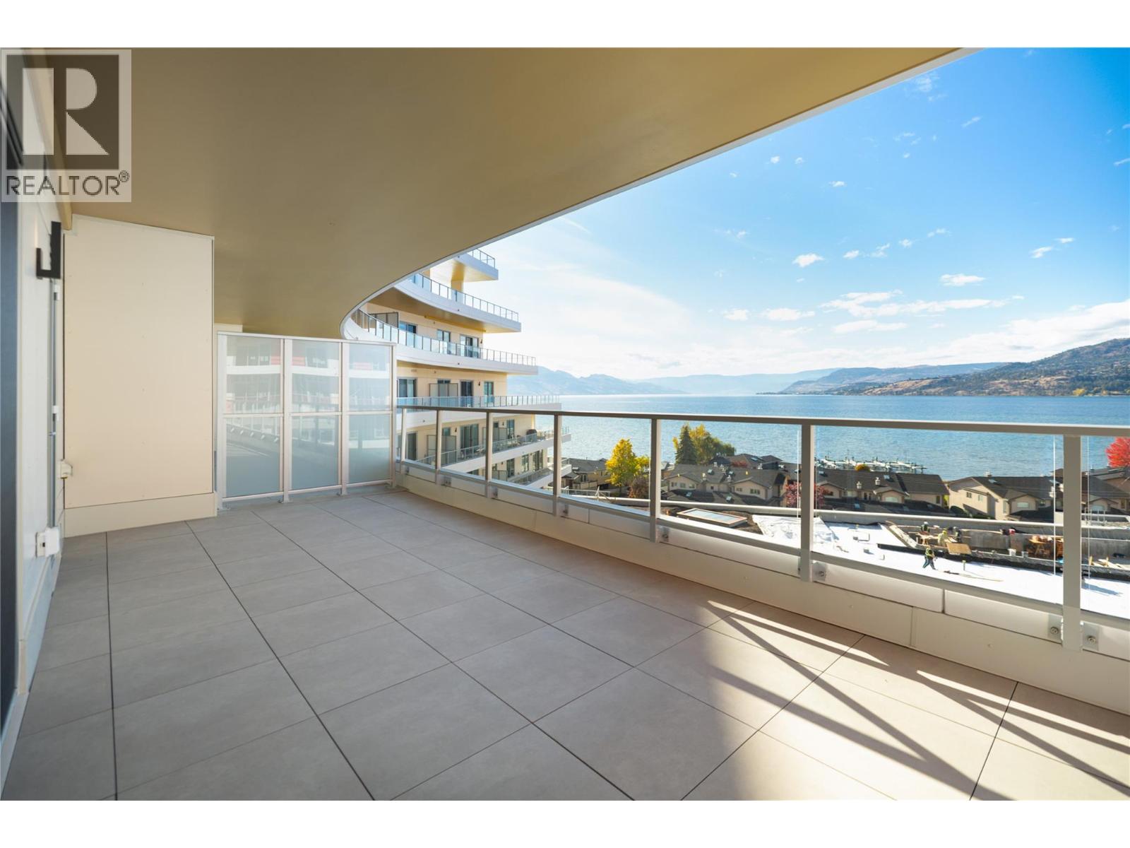 715 3340 Lakeshore Road, Kelowna