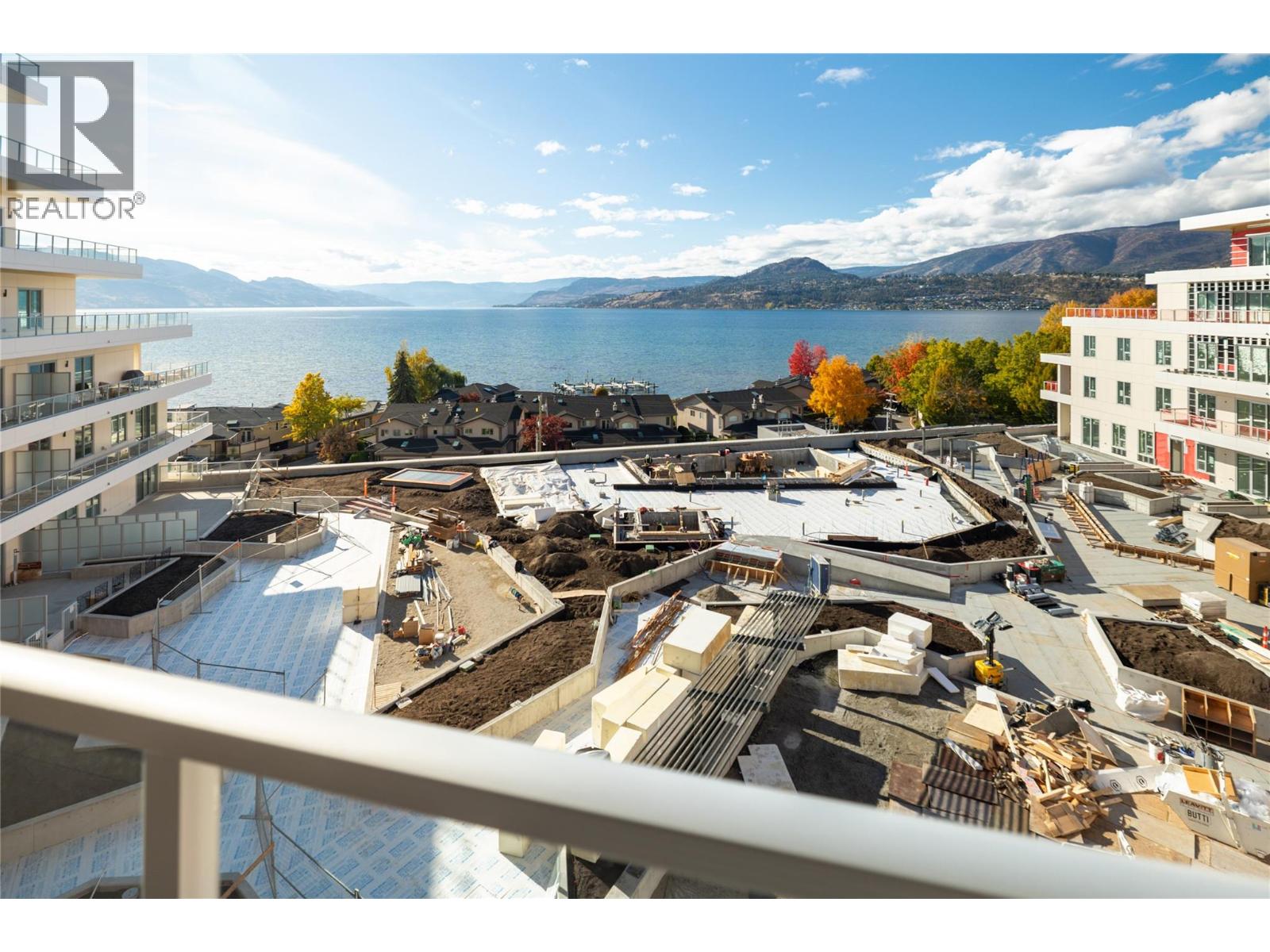 715 3340 Lakeshore Road, Kelowna
