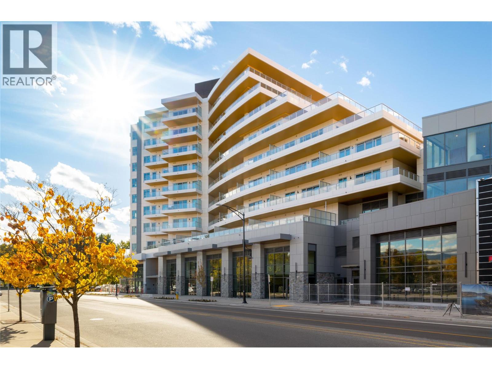 715 3340 Lakeshore Road, Kelowna