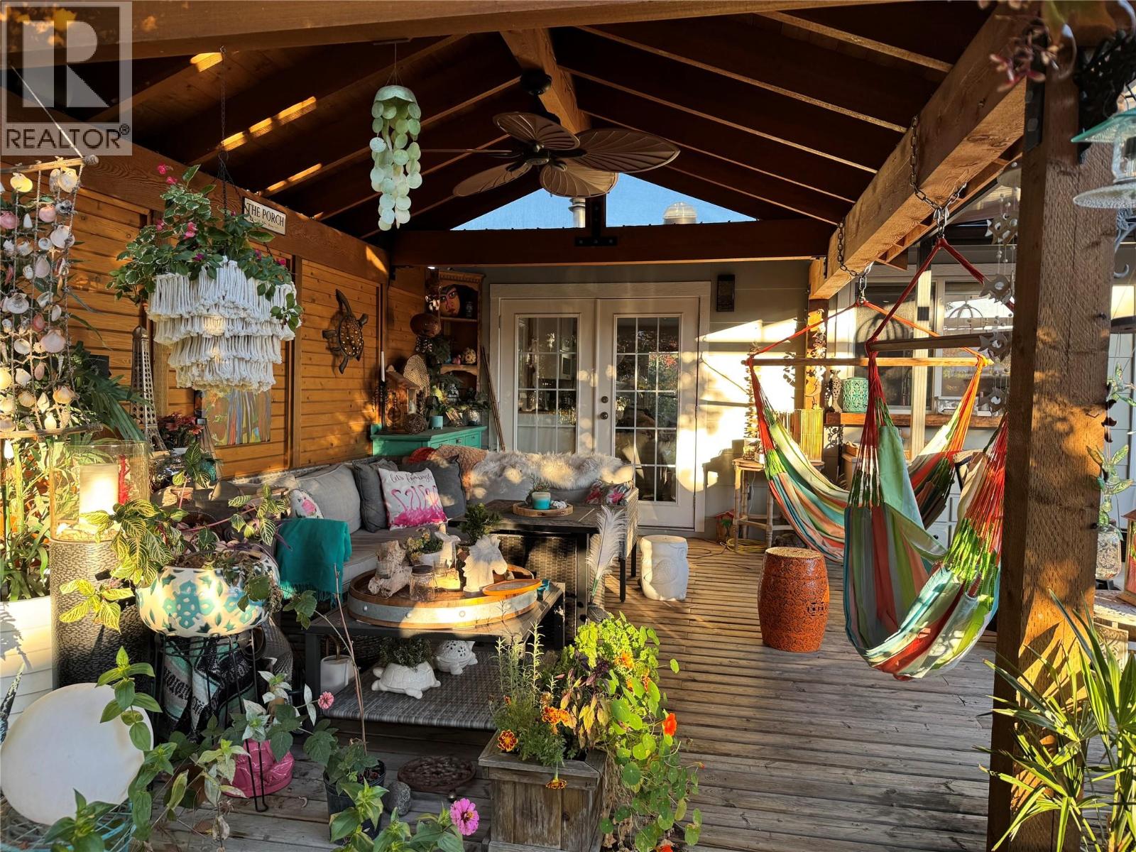  848 LIBAN Court, Kelowna