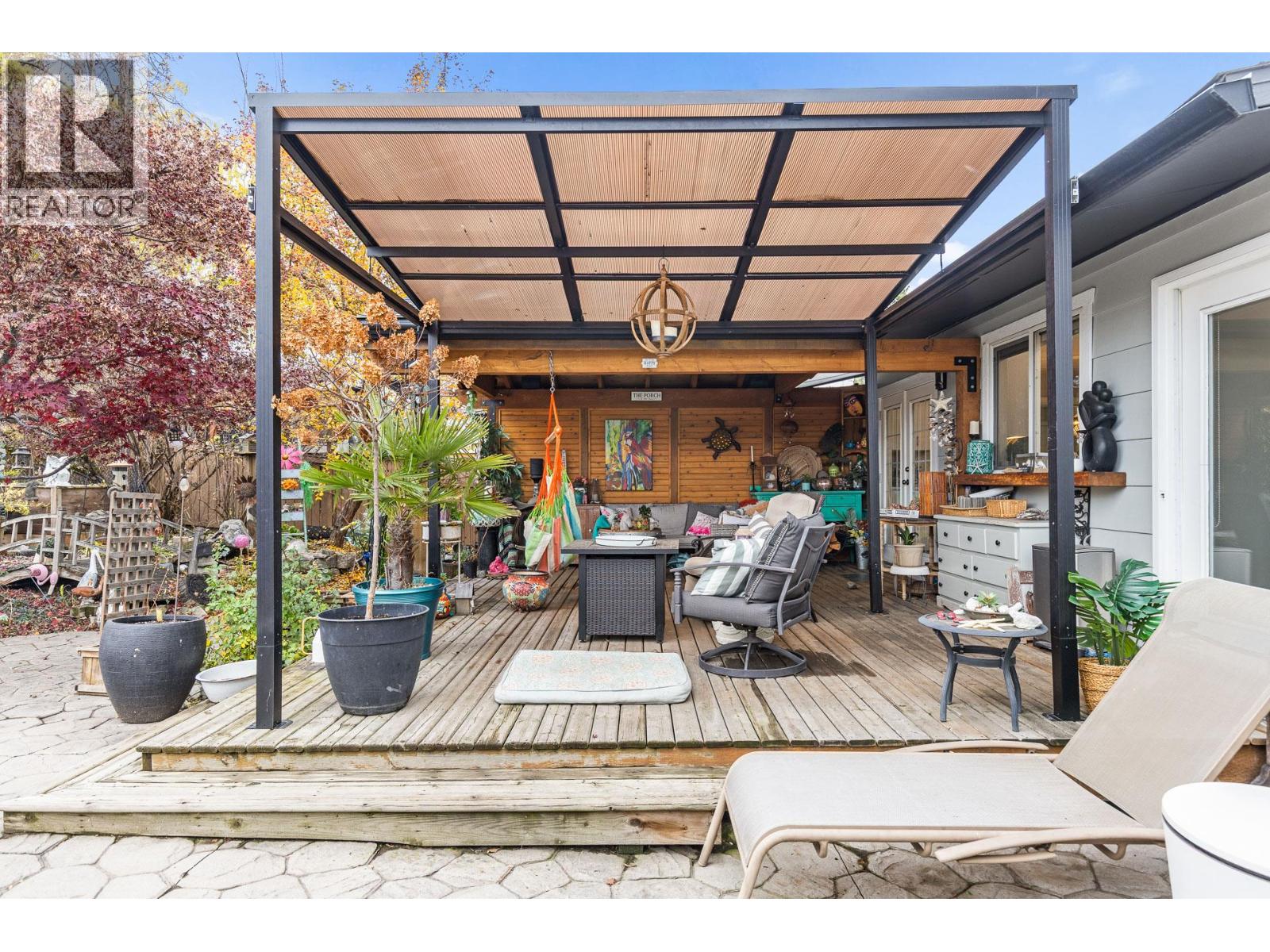  848 LIBAN Court, Kelowna