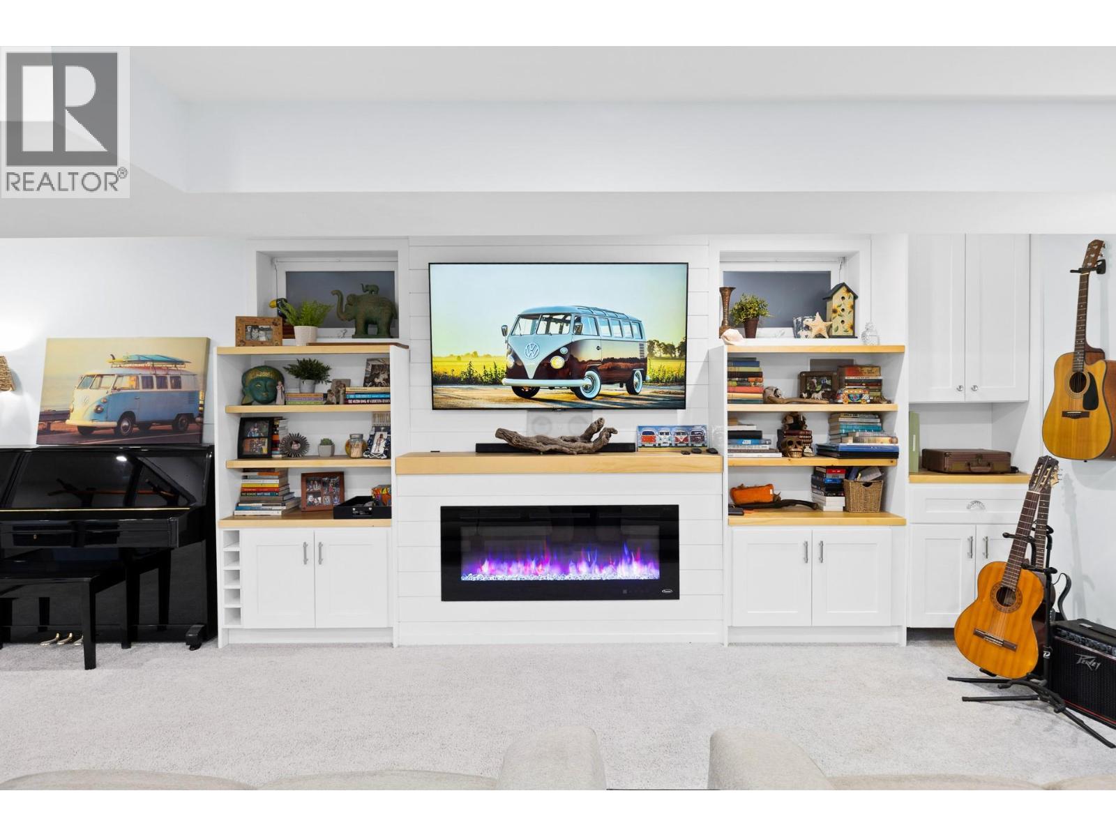  848 LIBAN Court, Kelowna