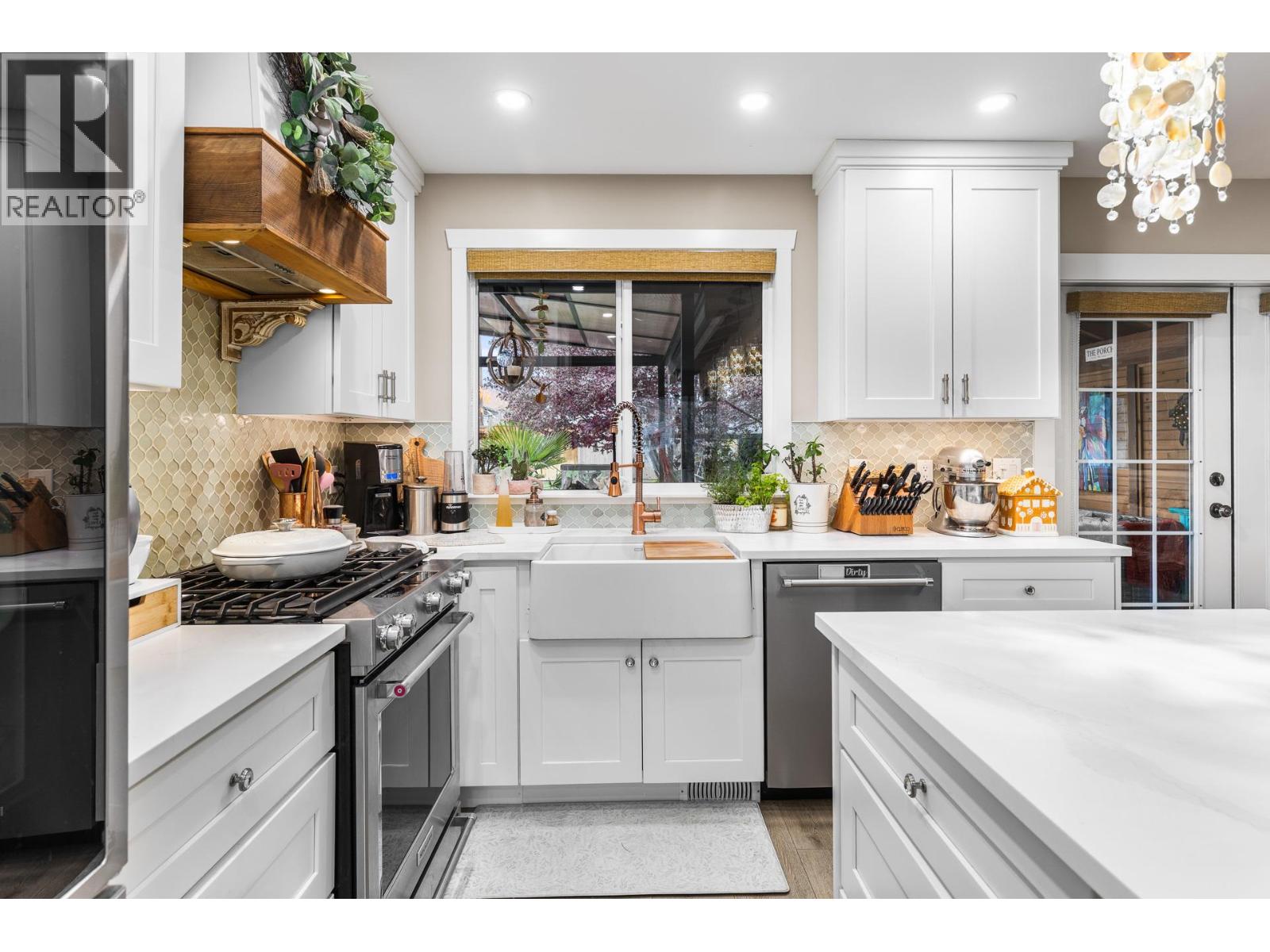  848 LIBAN Court, Kelowna