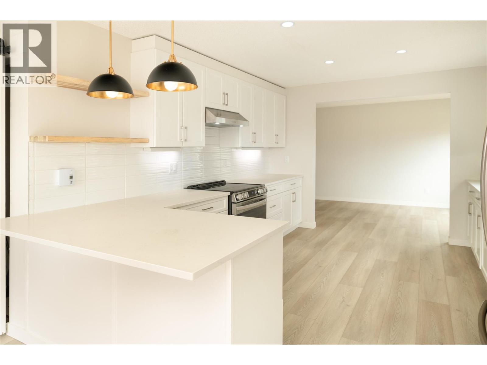  4790 Seaton Place, Peachland