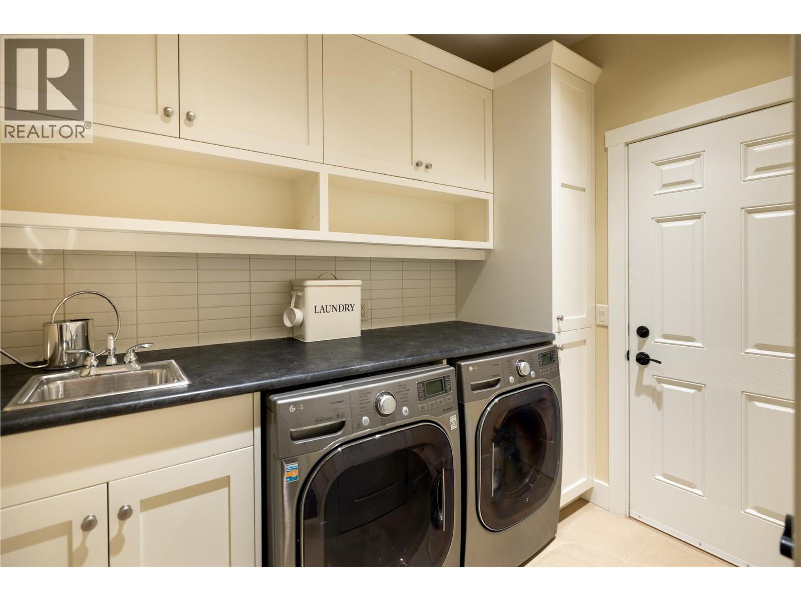  4182 Gallaghers Fairway South, Kelowna