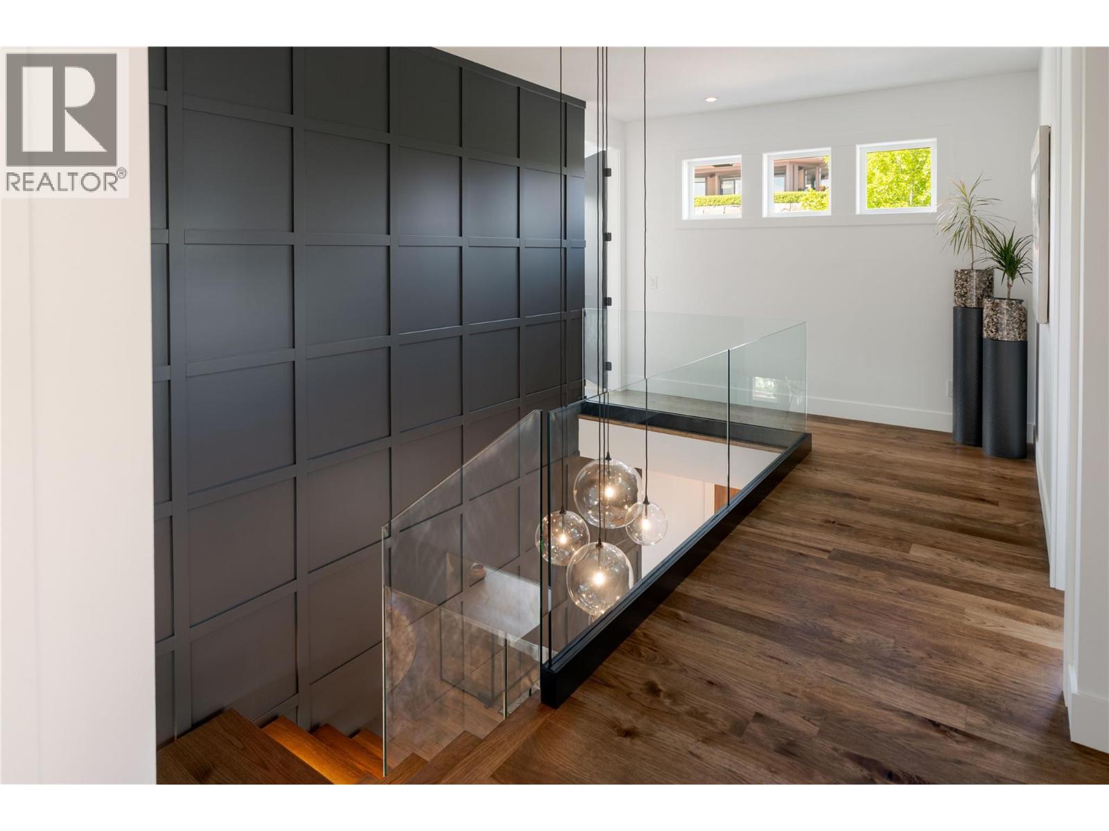  172 Skyland Drive, Kelowna