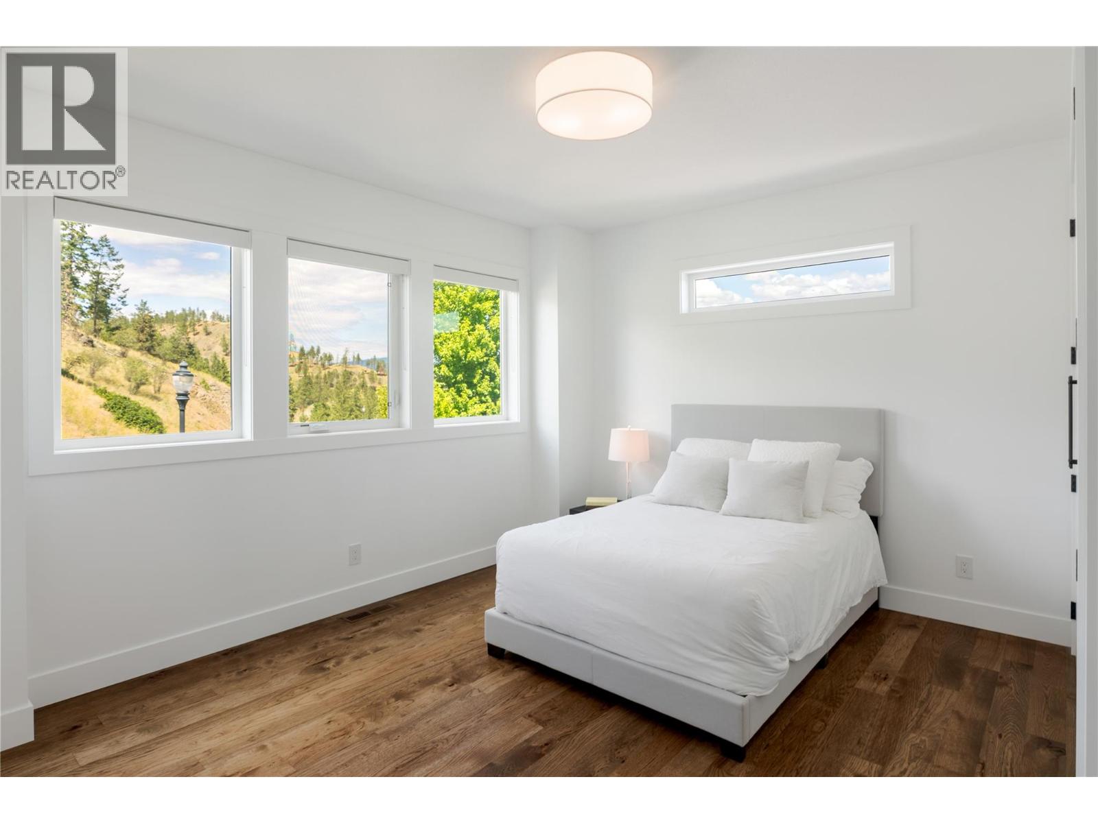  172 Skyland Drive, Kelowna