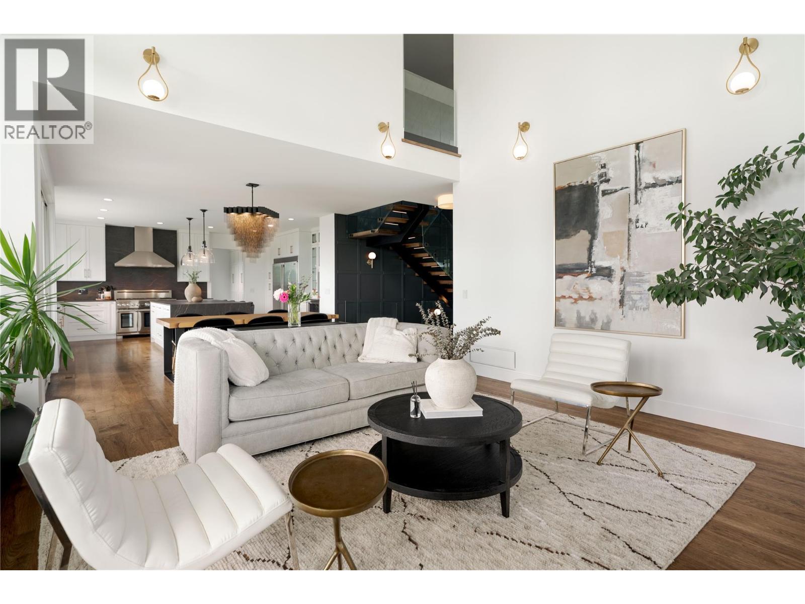  172 Skyland Drive, Kelowna