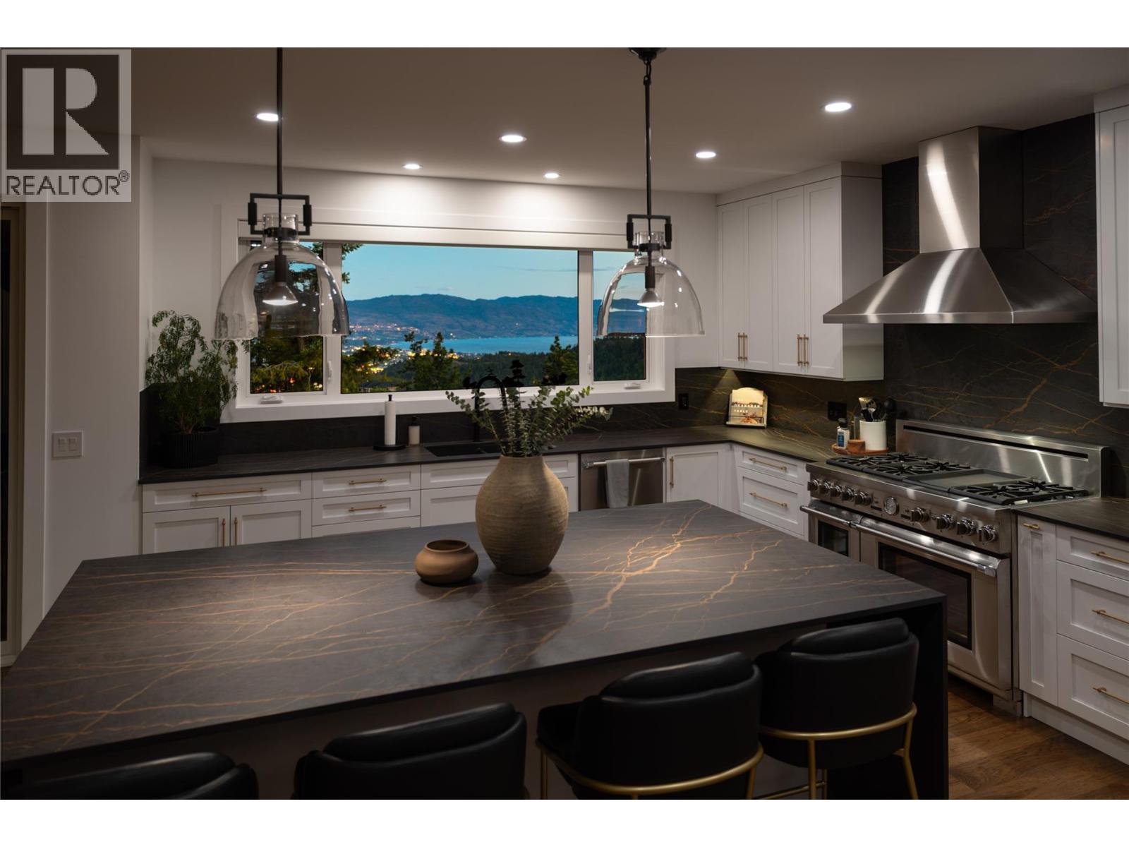  172 Skyland Drive, Kelowna