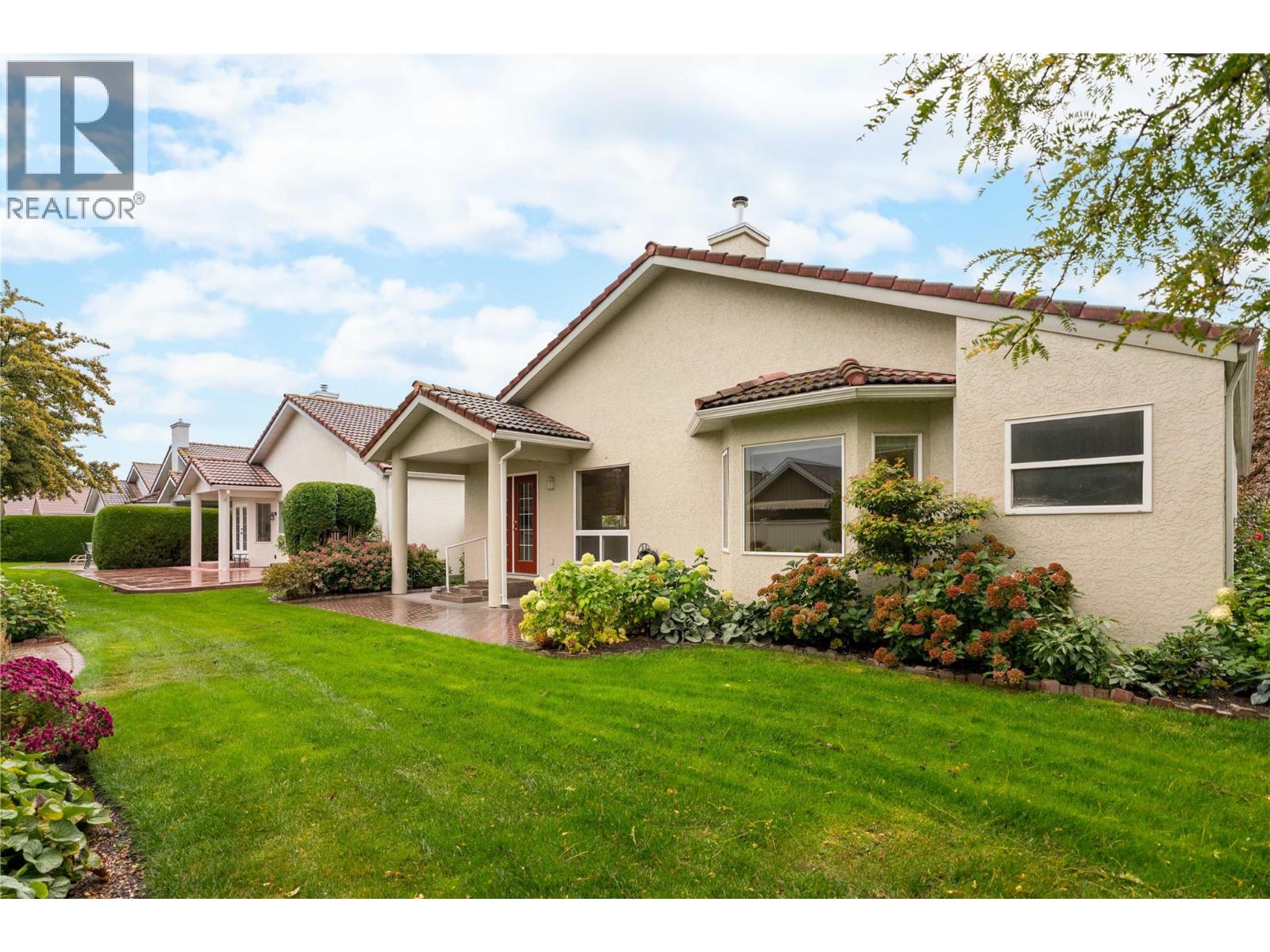 179 609 TRUSWELL Road, Kelowna