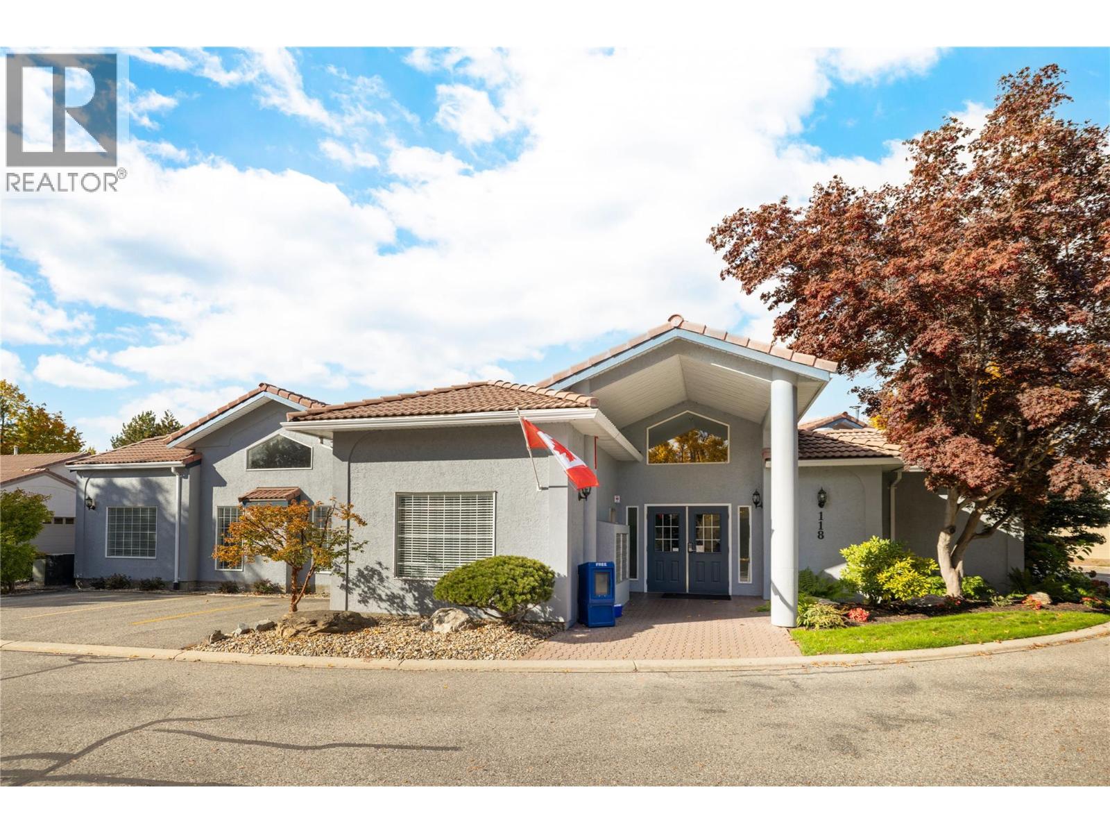 179 609 TRUSWELL Road, Kelowna