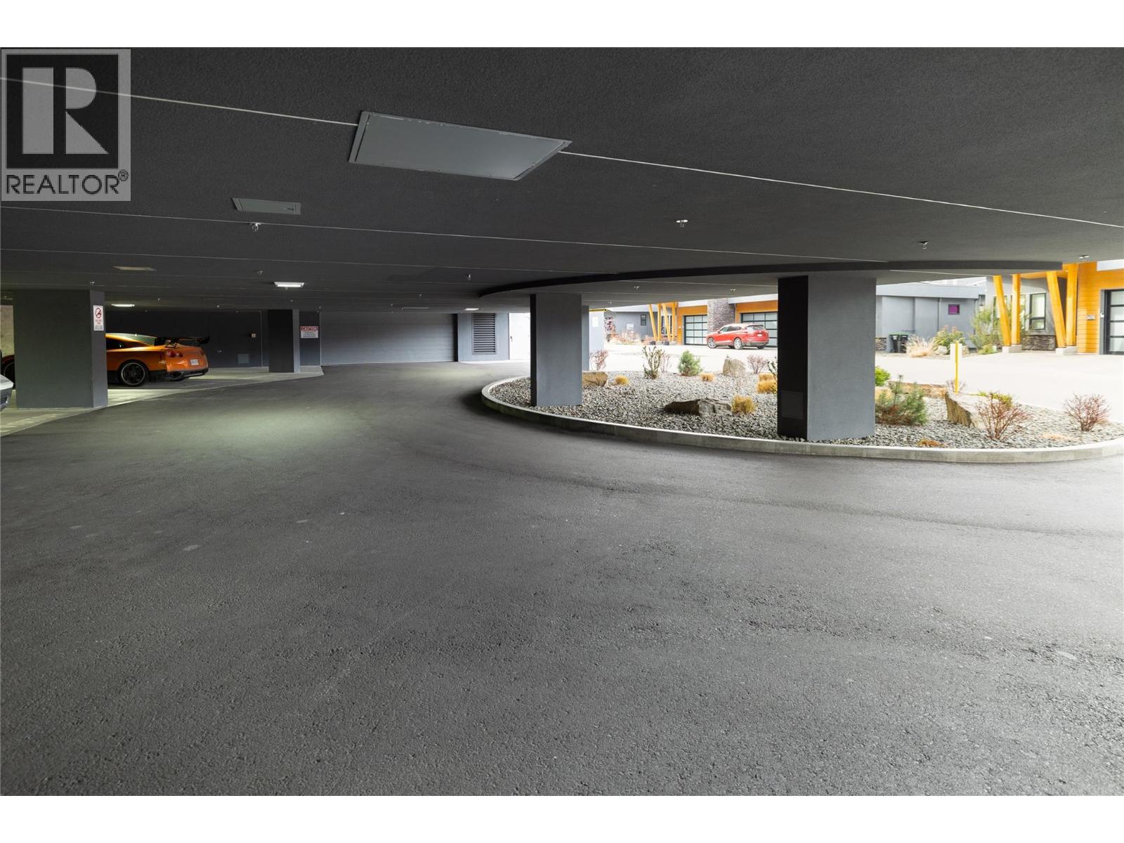 312 3475 Granite Close, Kelowna