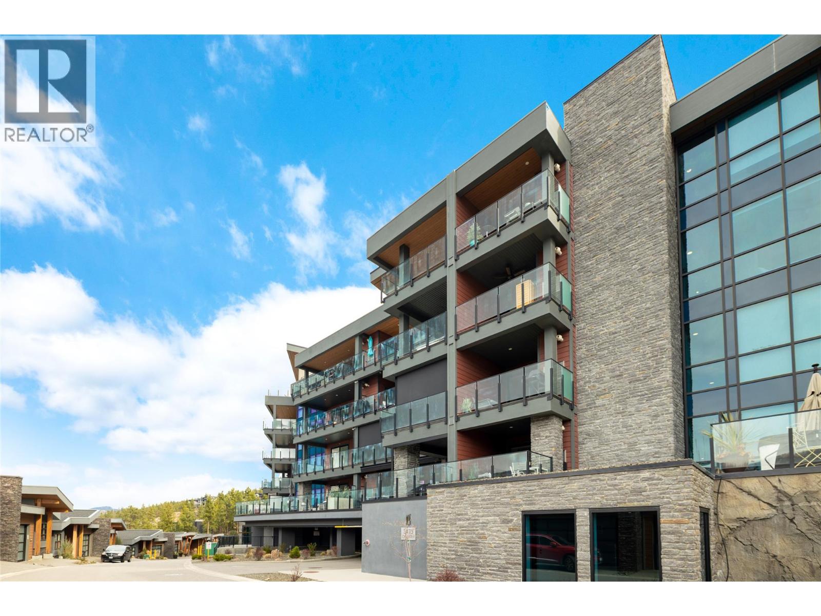 312 3475 Granite Close, Kelowna