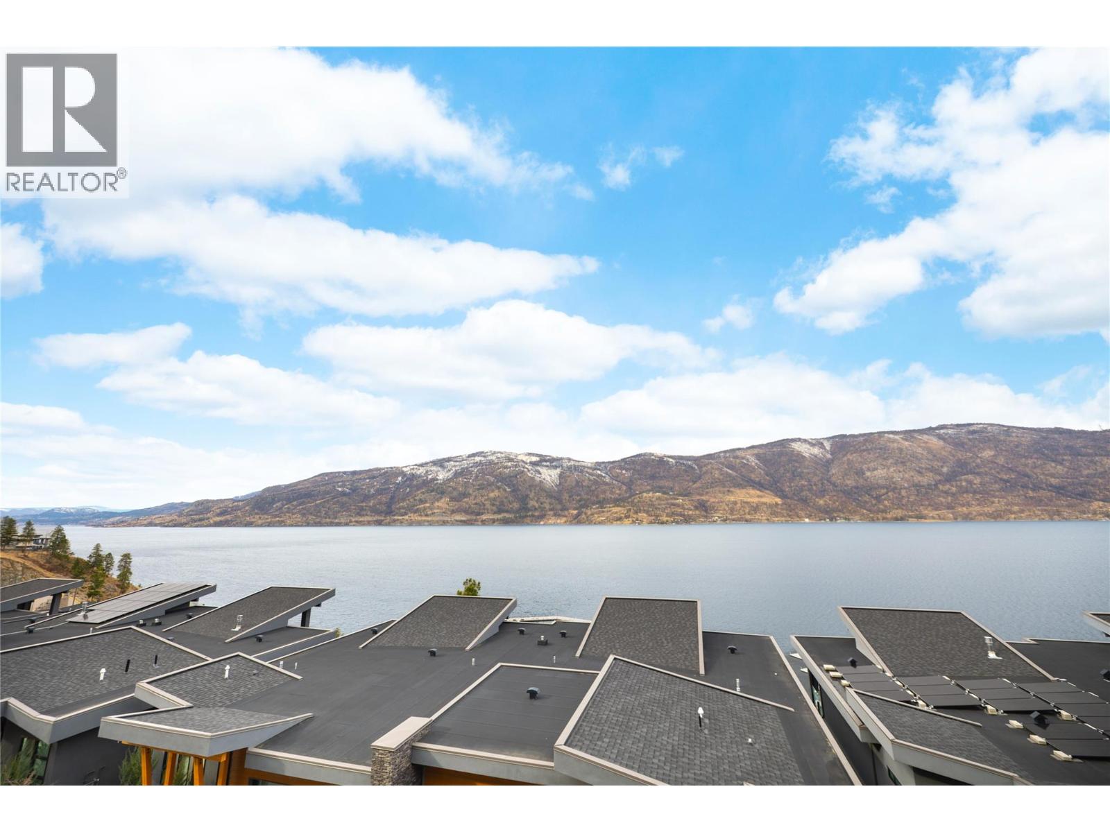 312 3475 Granite Close, Kelowna