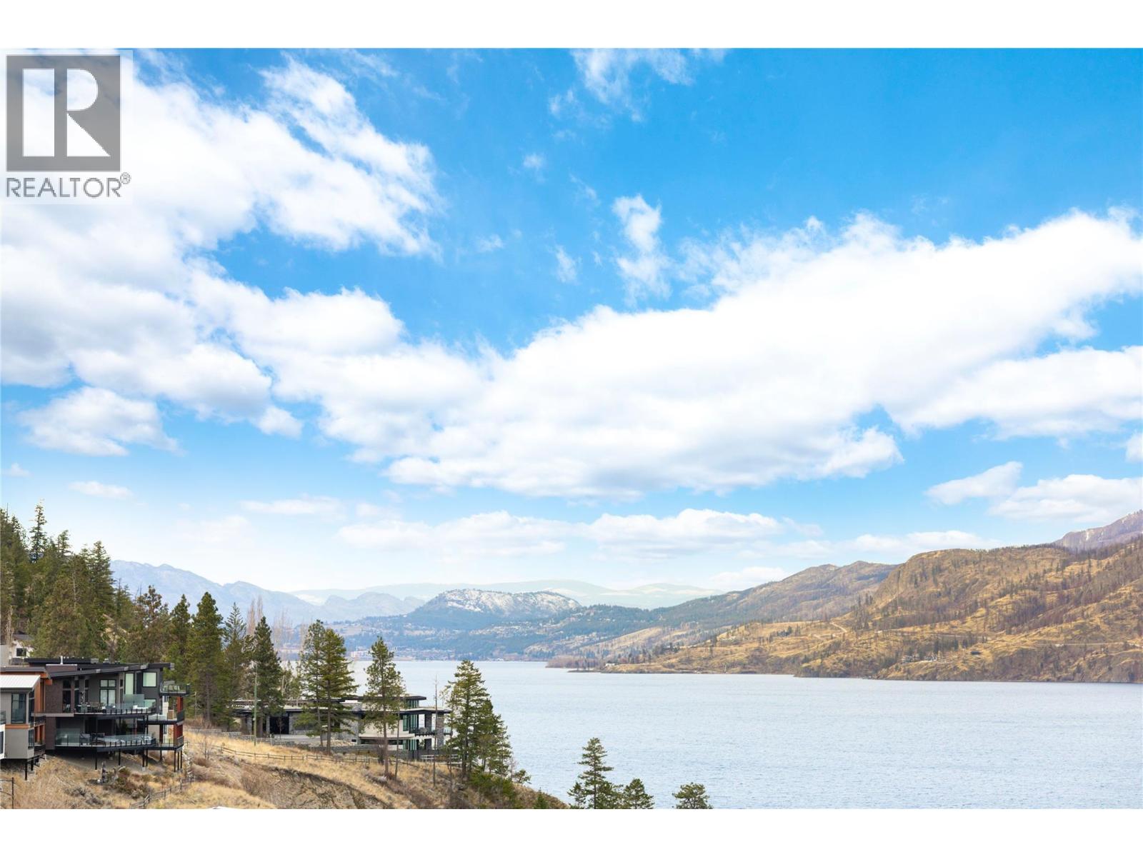 312 3475 Granite Close, Kelowna