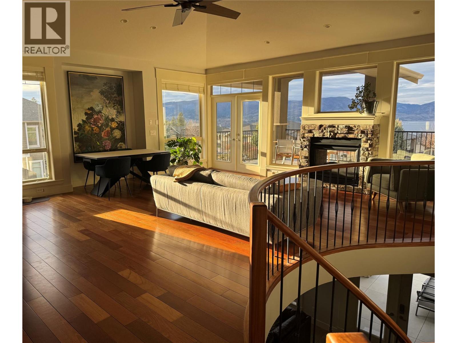  667 Devonian Avenue, Kelowna