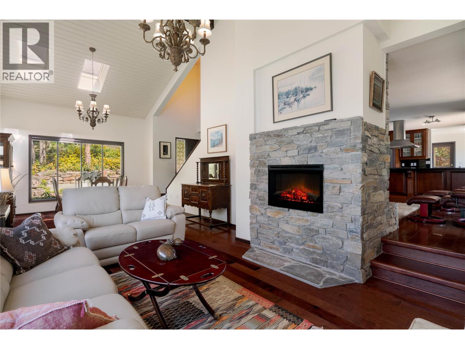  1252 Kyndree Court, Kelowna