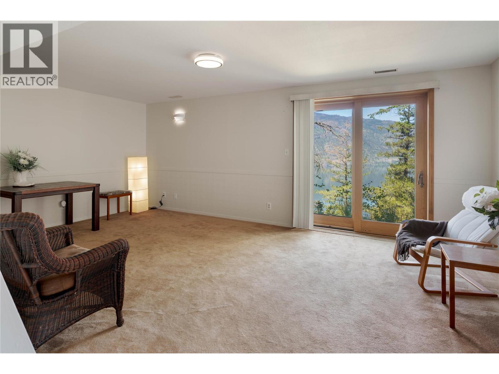  1252 Kyndree Court, Kelowna