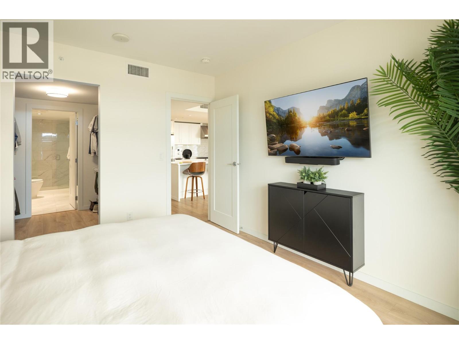805 485 Groves Avenue, Kelowna
