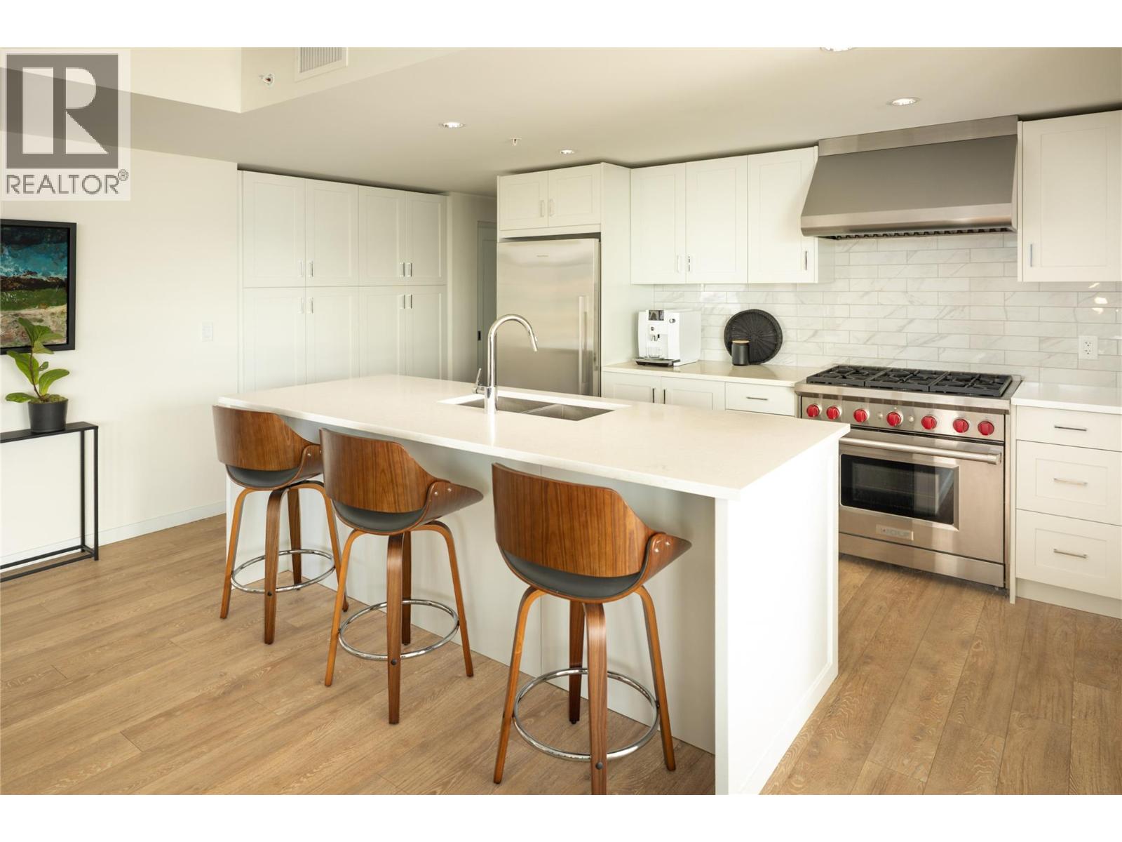 805 485 Groves Avenue, Kelowna