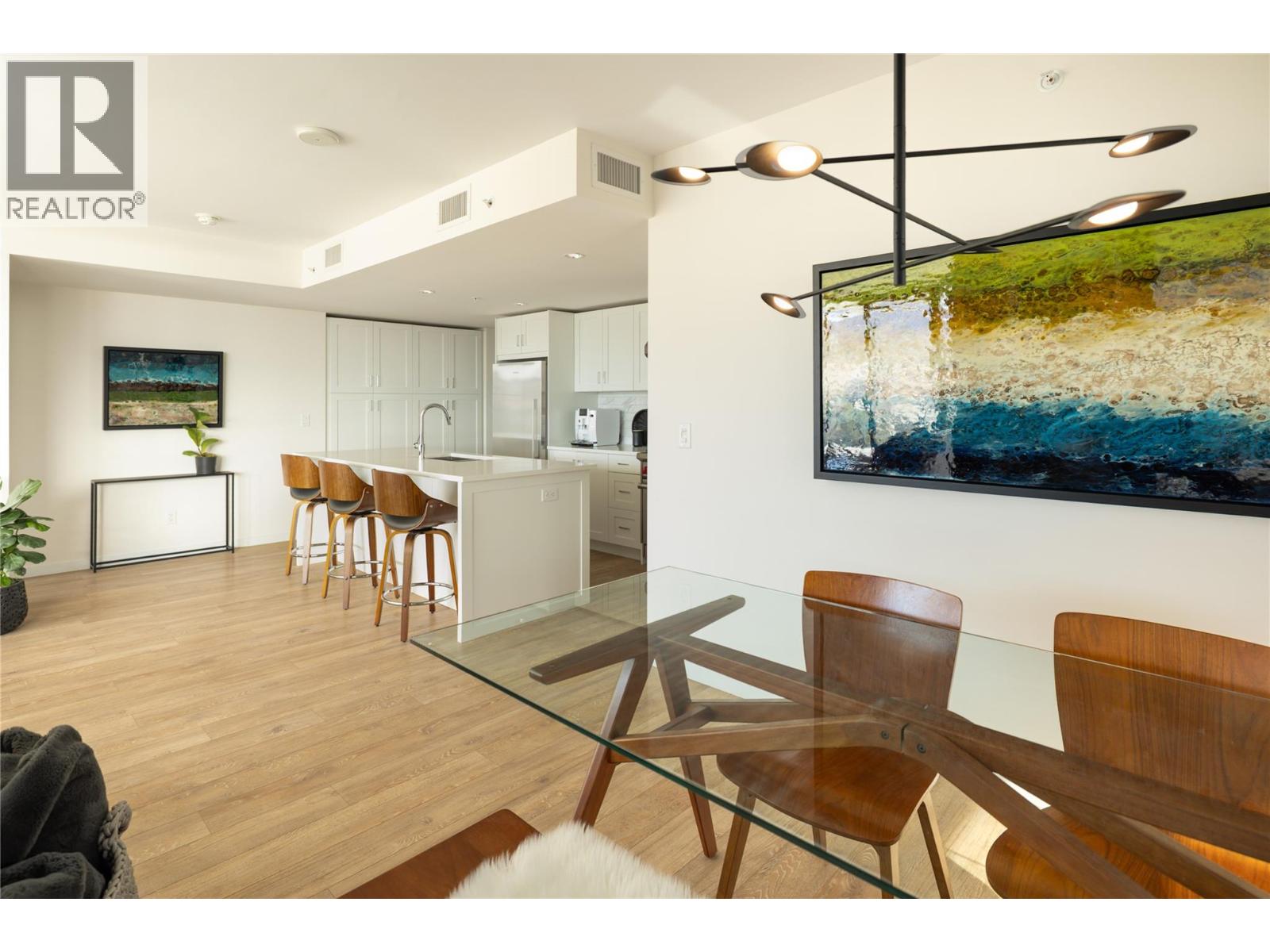 805 485 Groves Avenue, Kelowna