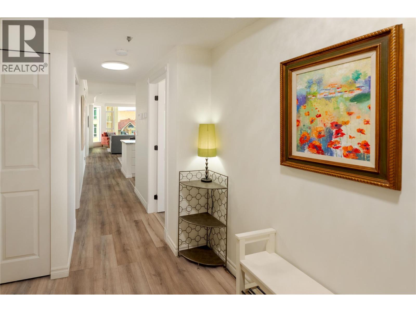 801 1152 Sunset Drive, Kelowna