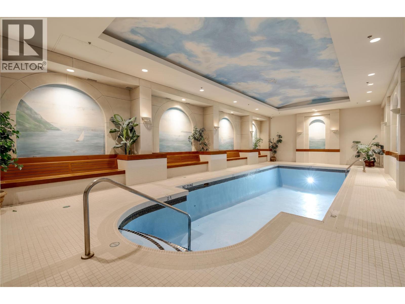 801 1152 Sunset Drive, Kelowna