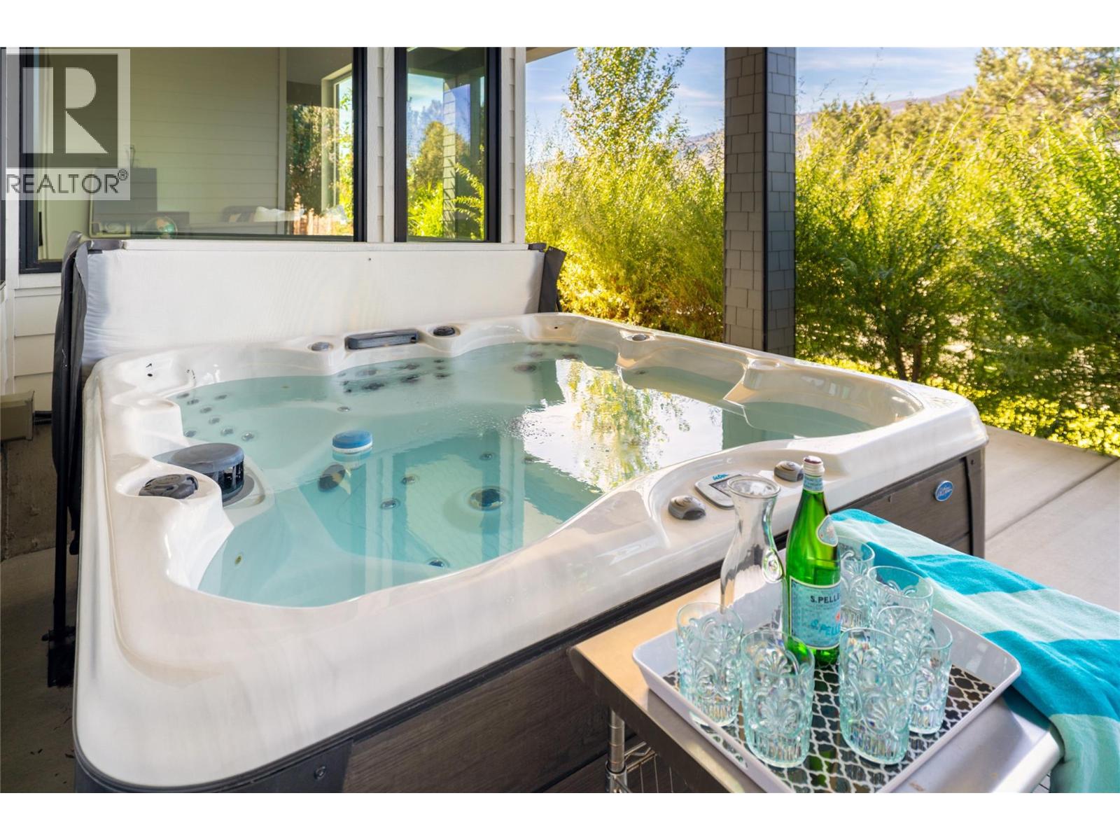  2155 PALY Road, Kelowna
