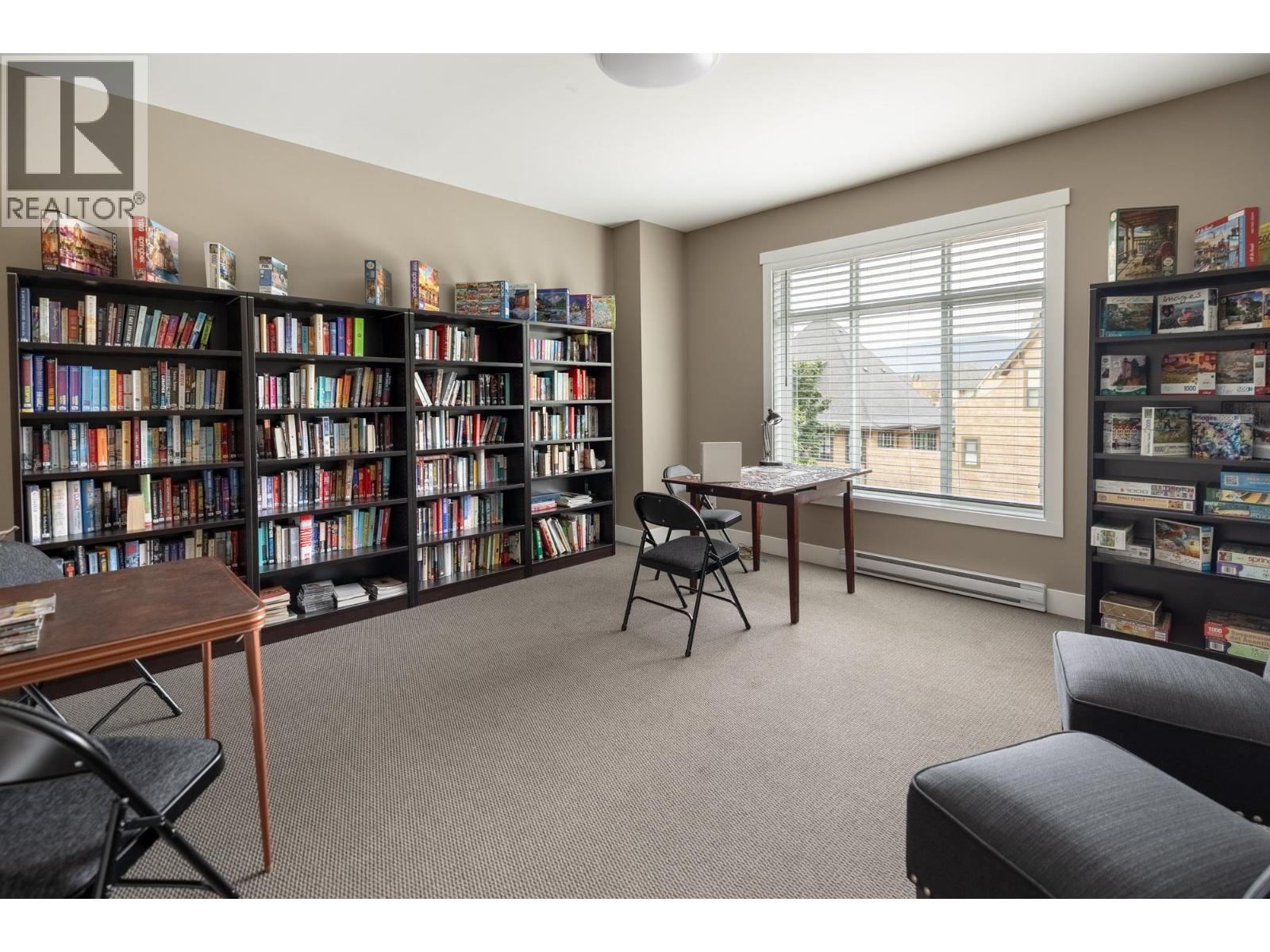204 3865 Truswell Road, Kelowna