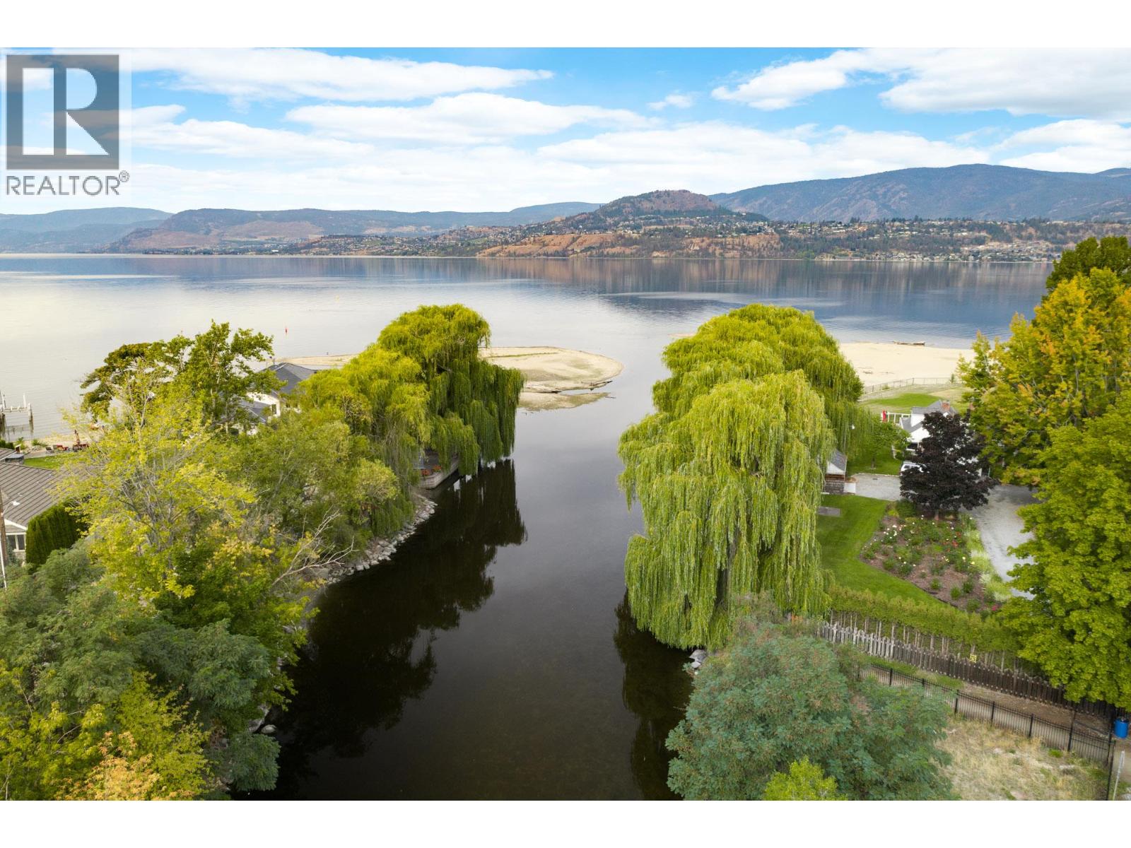 204 3865 Truswell Road, Kelowna