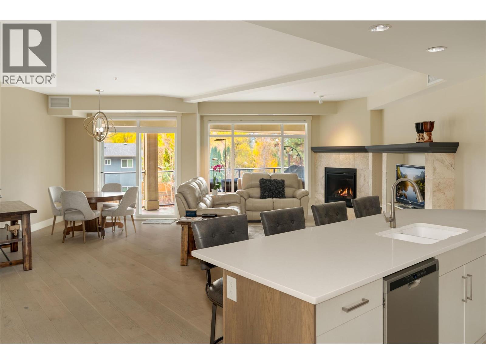204 3865 Truswell Road, Kelowna