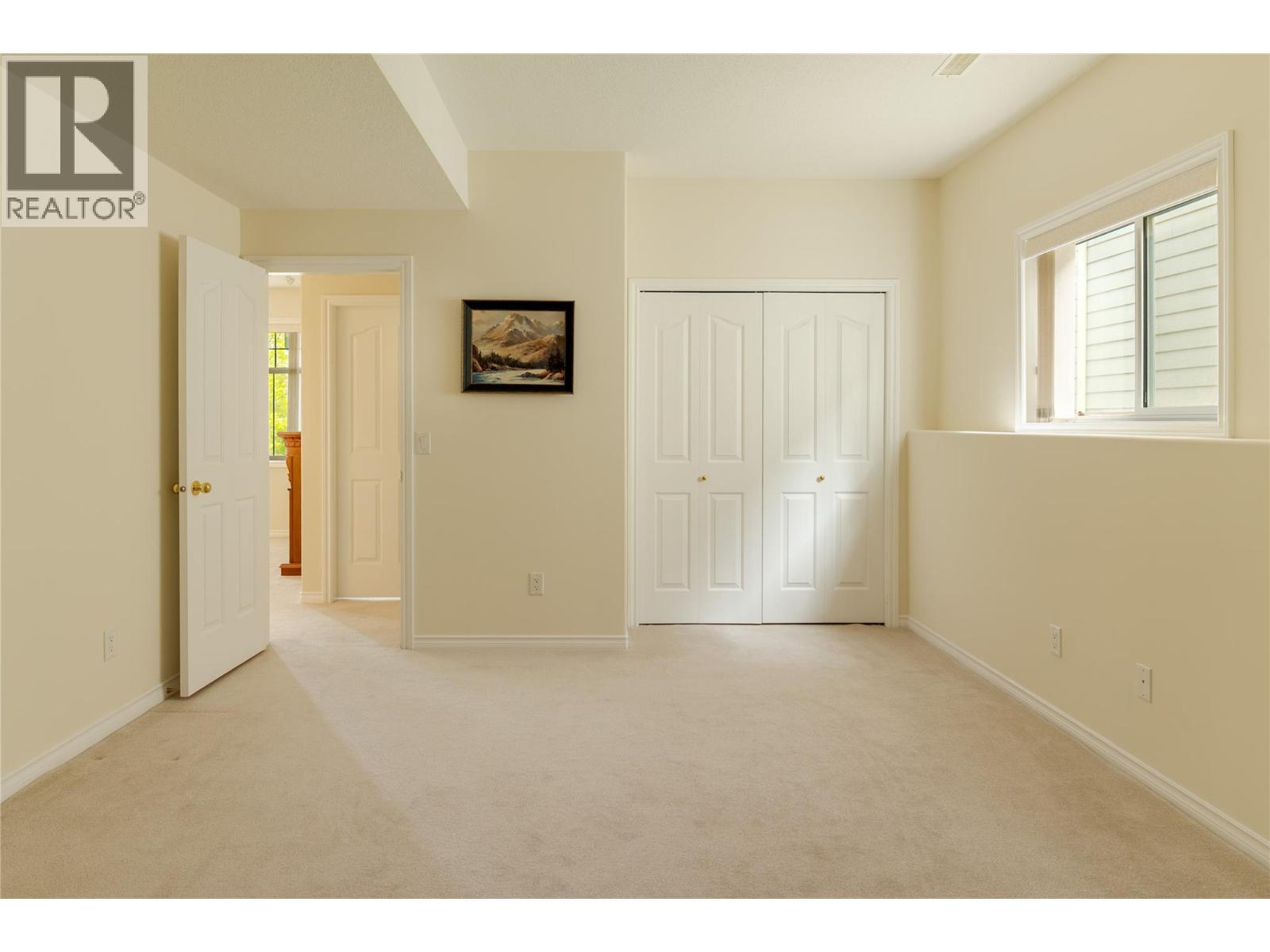  377 MCCARREN Avenue, Kelowna