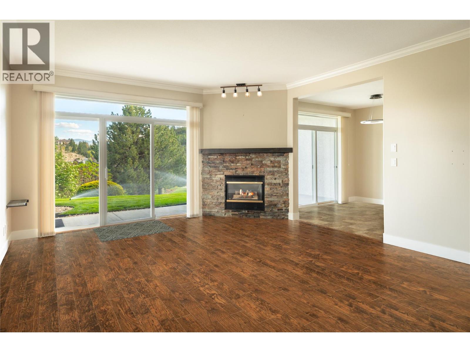 105 2377 Shannon Woods Drive, West Kelowna