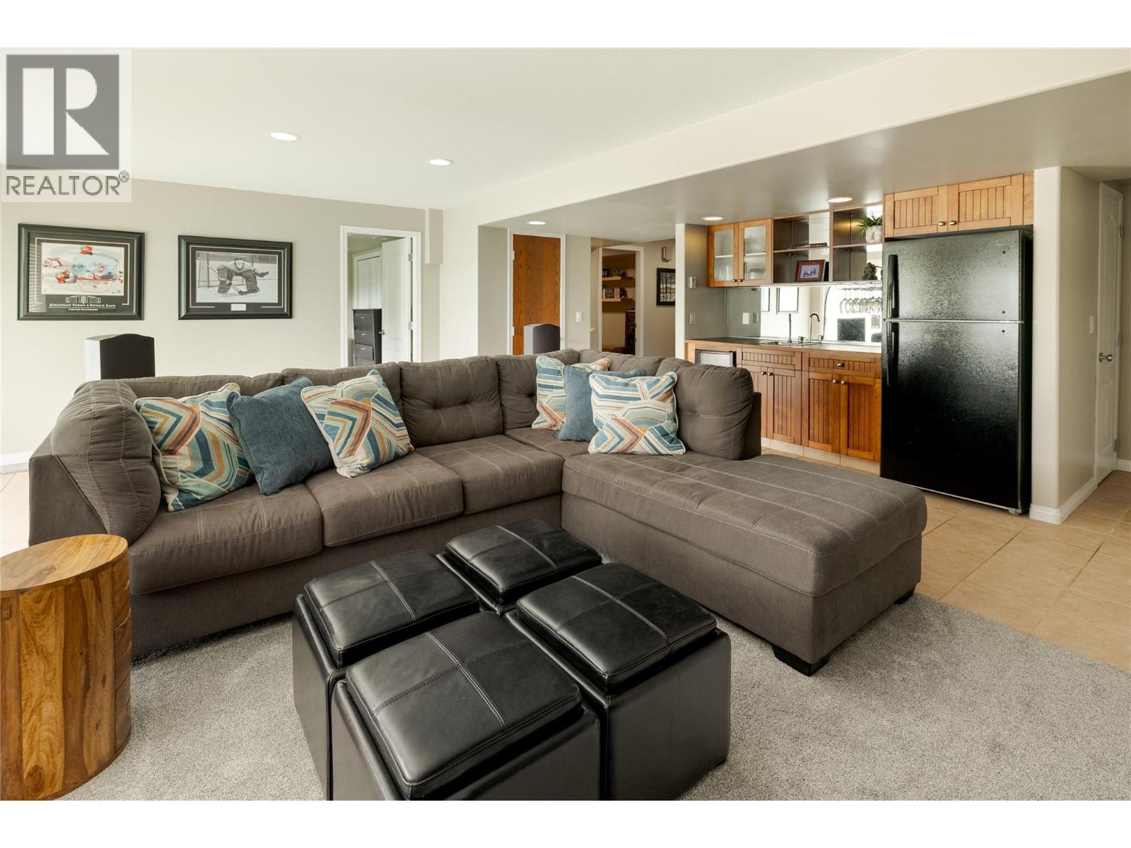  1061 Caledonia Way, West Kelowna