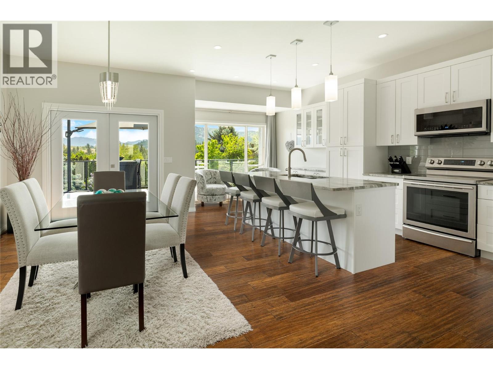  1061 Caledonia Way, West Kelowna