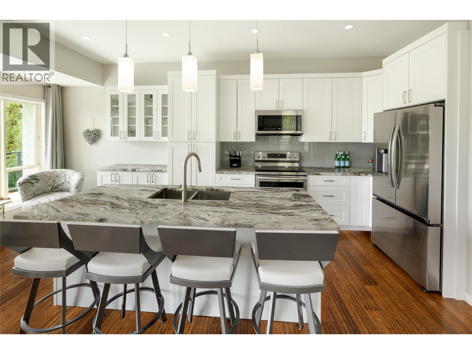  1061 Caledonia Way, West Kelowna