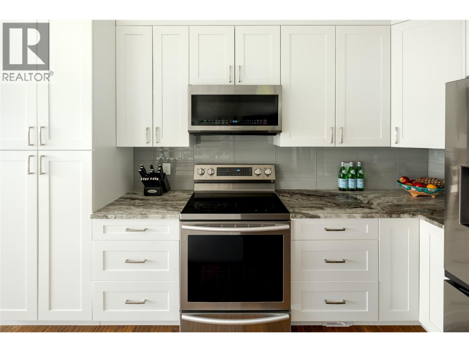  1061 Caledonia Way, West Kelowna